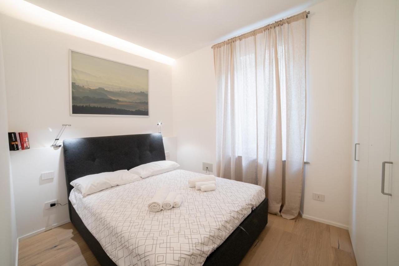 Navigli-Centro-Universita, Amazing New Apartment Милан Экстерьер фото